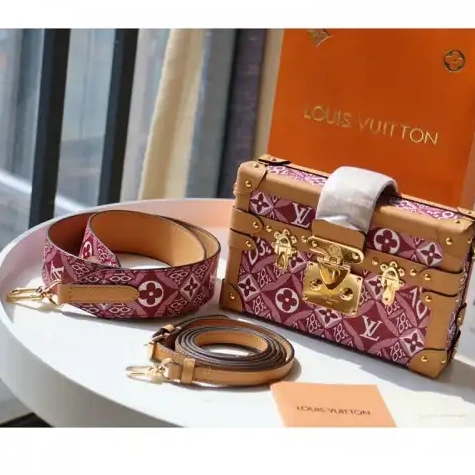 Fashionreps Bags 2102SH0017 LV 0520